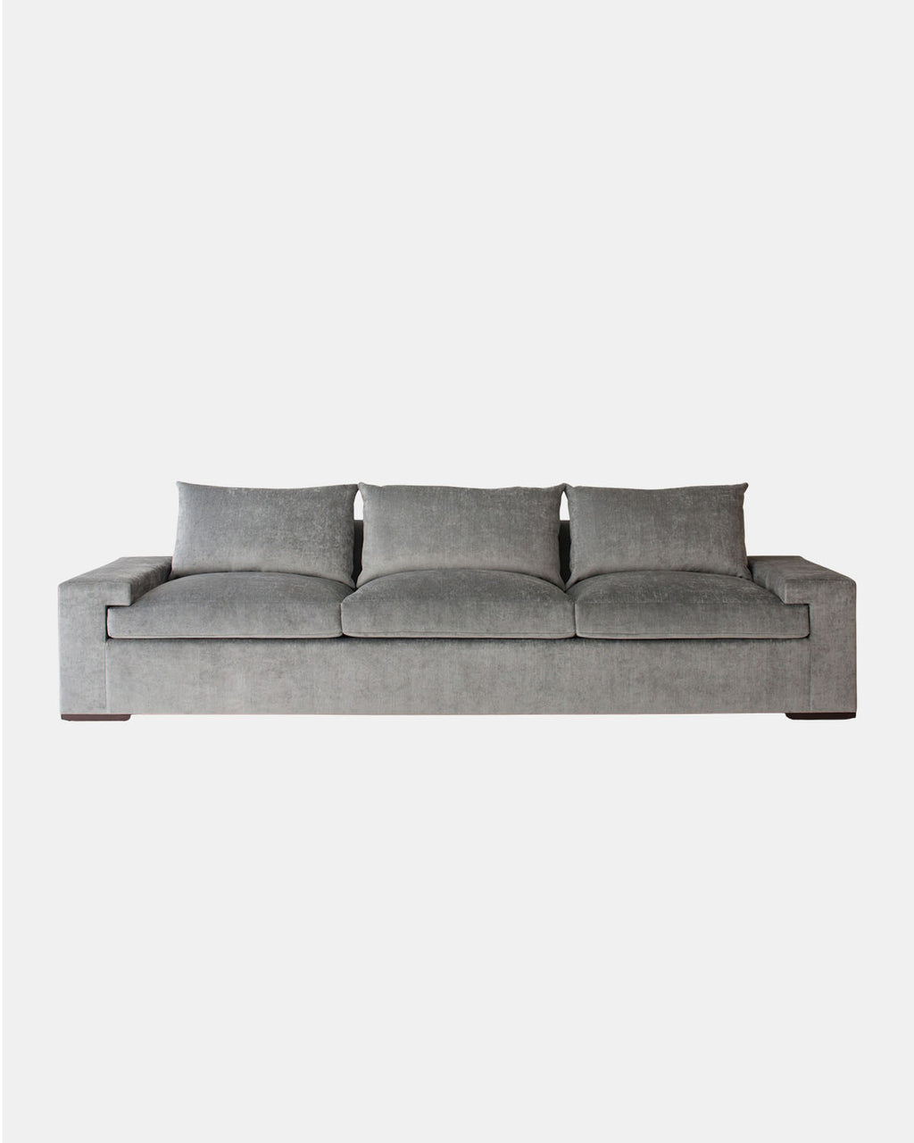 MAGARI SOFA – FREEMAN GALLERY