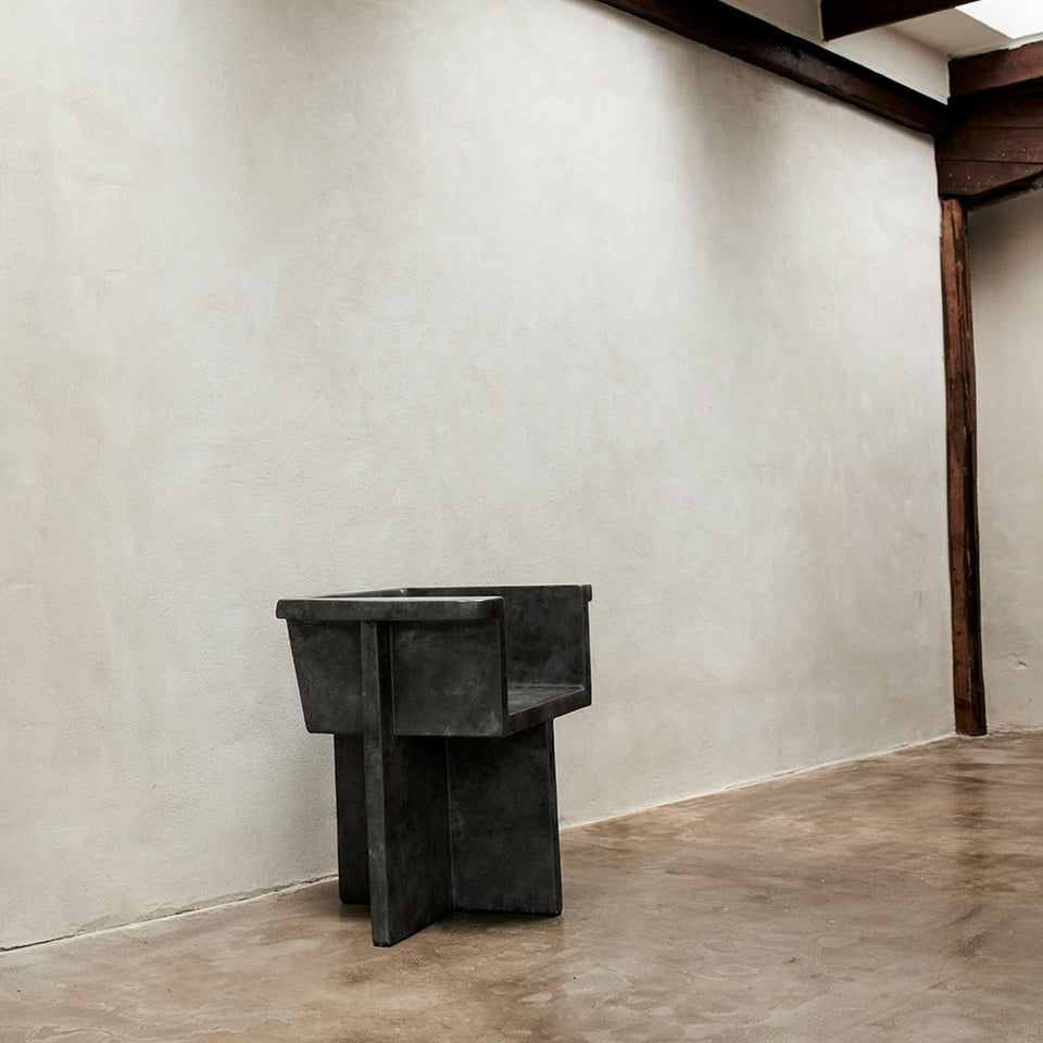 BRUTUS DARK GREY DINING CHAIR