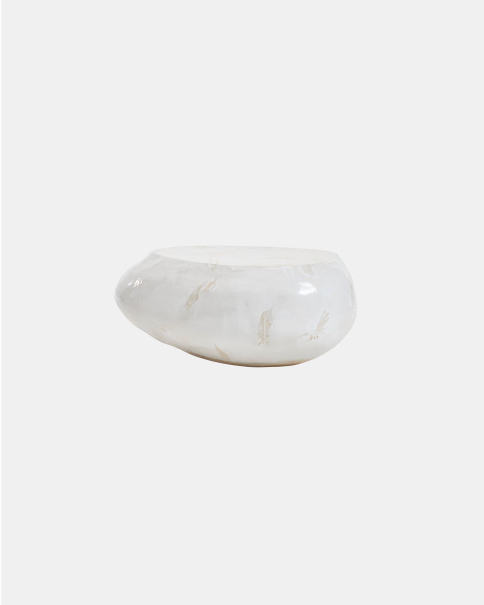 CERAMIC WHITE COFFEE TABLE