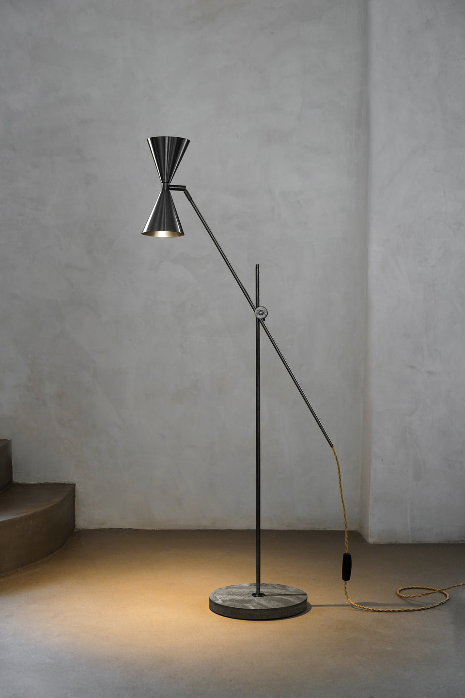 CONE DOUBLE FLOOR LAMP