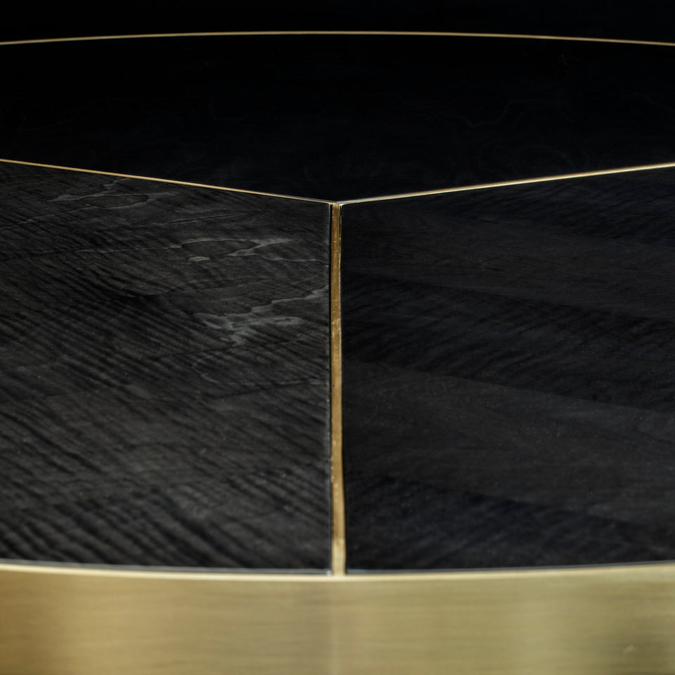 RAY DINING TABLE