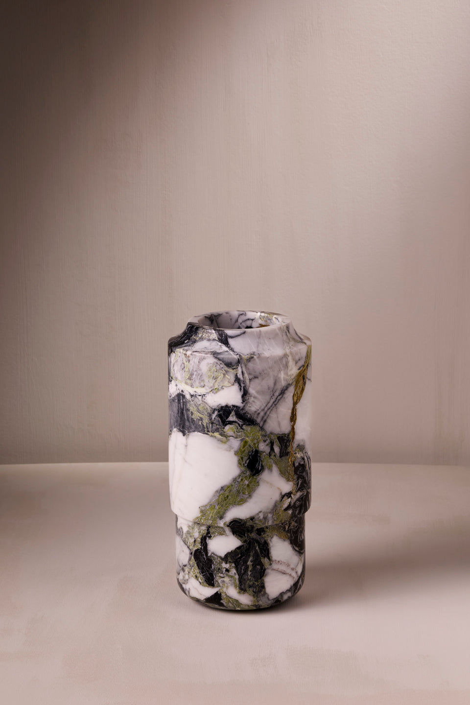VESSEL 10