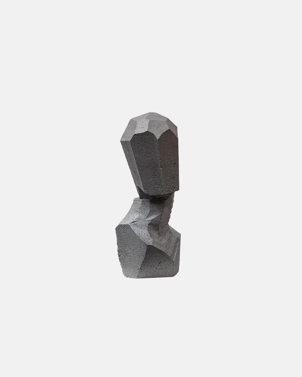 CARVED HEAD IV