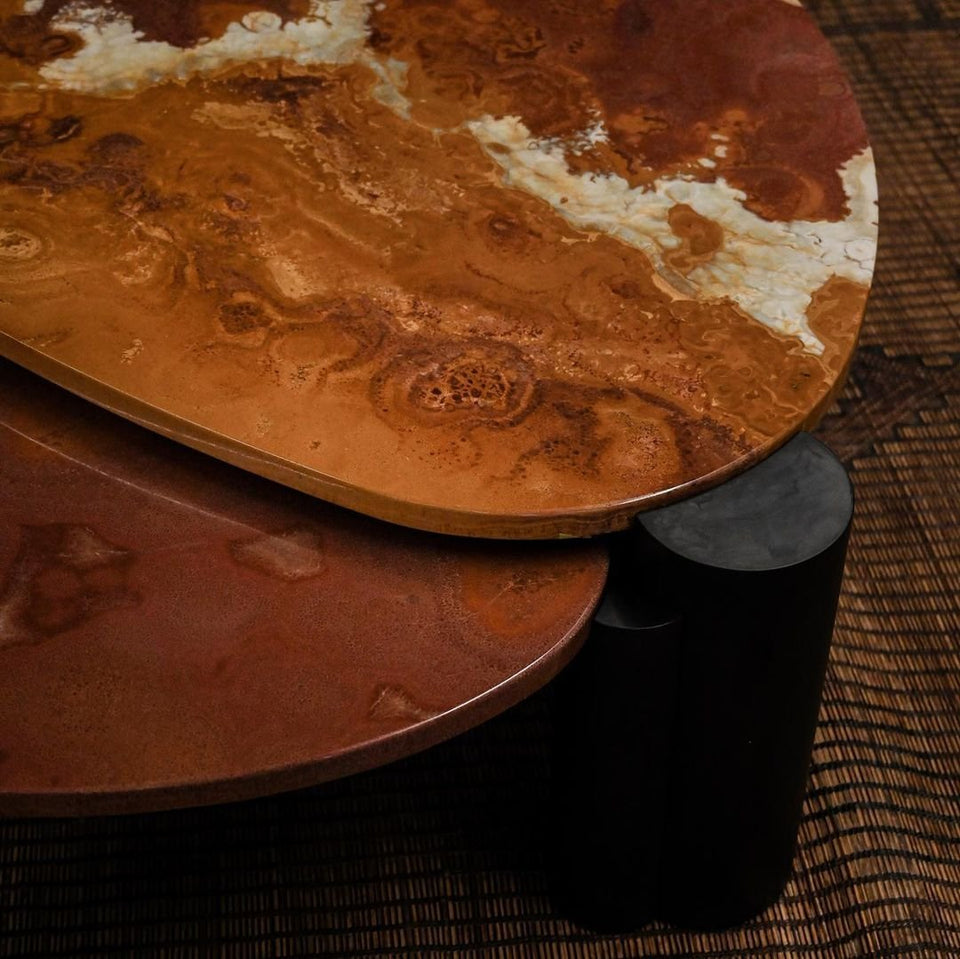 XENOLITH ONYX COFFEE TABLE