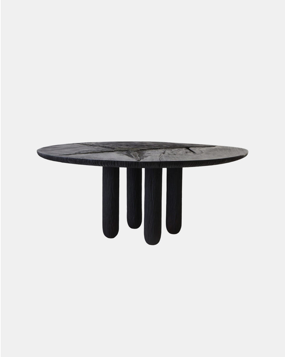 SUMÉ DINING TABLE