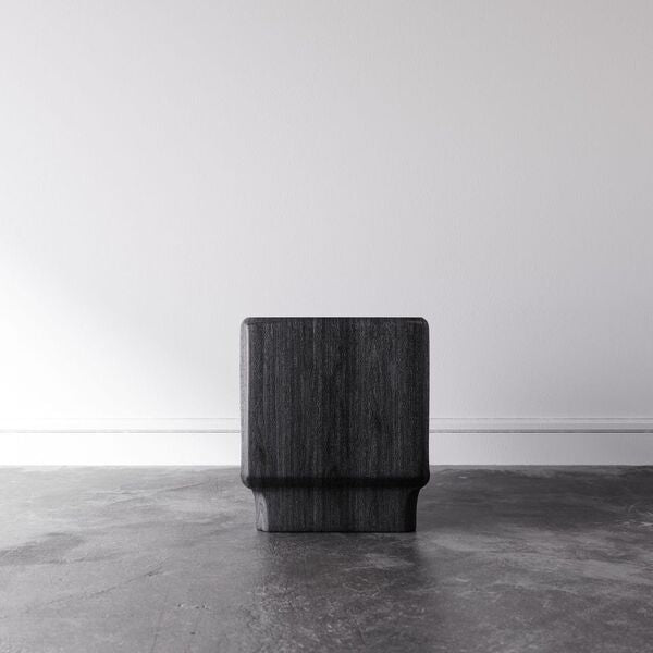 SIDETABLE.01