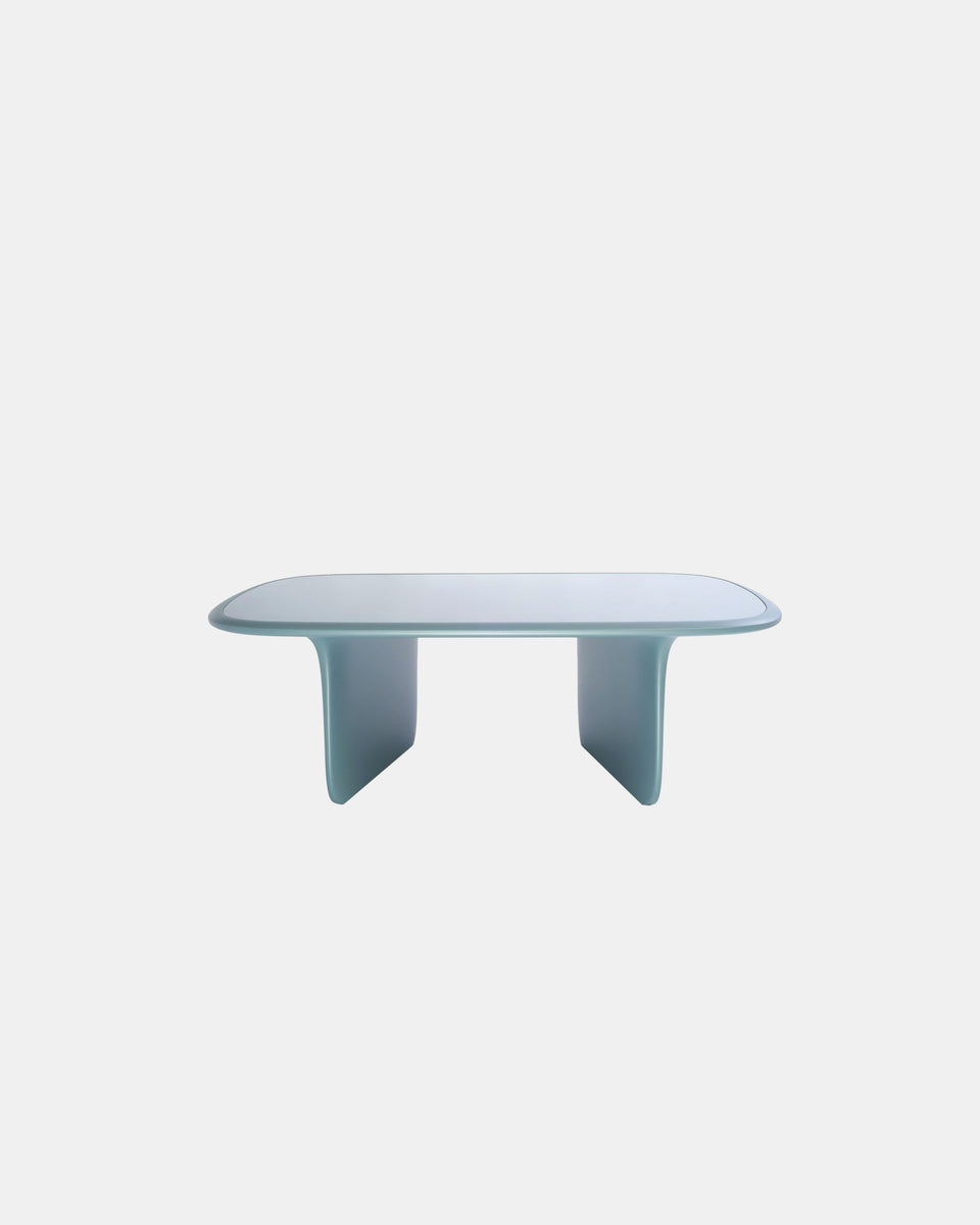 O COFFEE TABLE