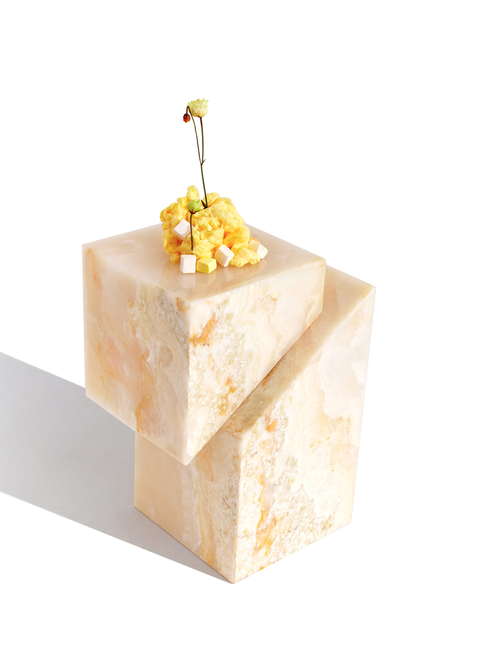 MALLOW WHITE ONYX SIDE TABLE