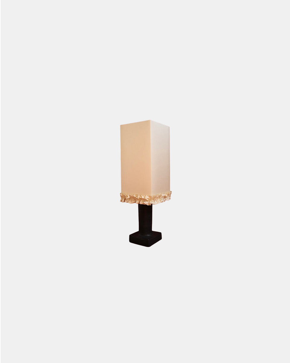 COCKTAIL TABLE LAMP