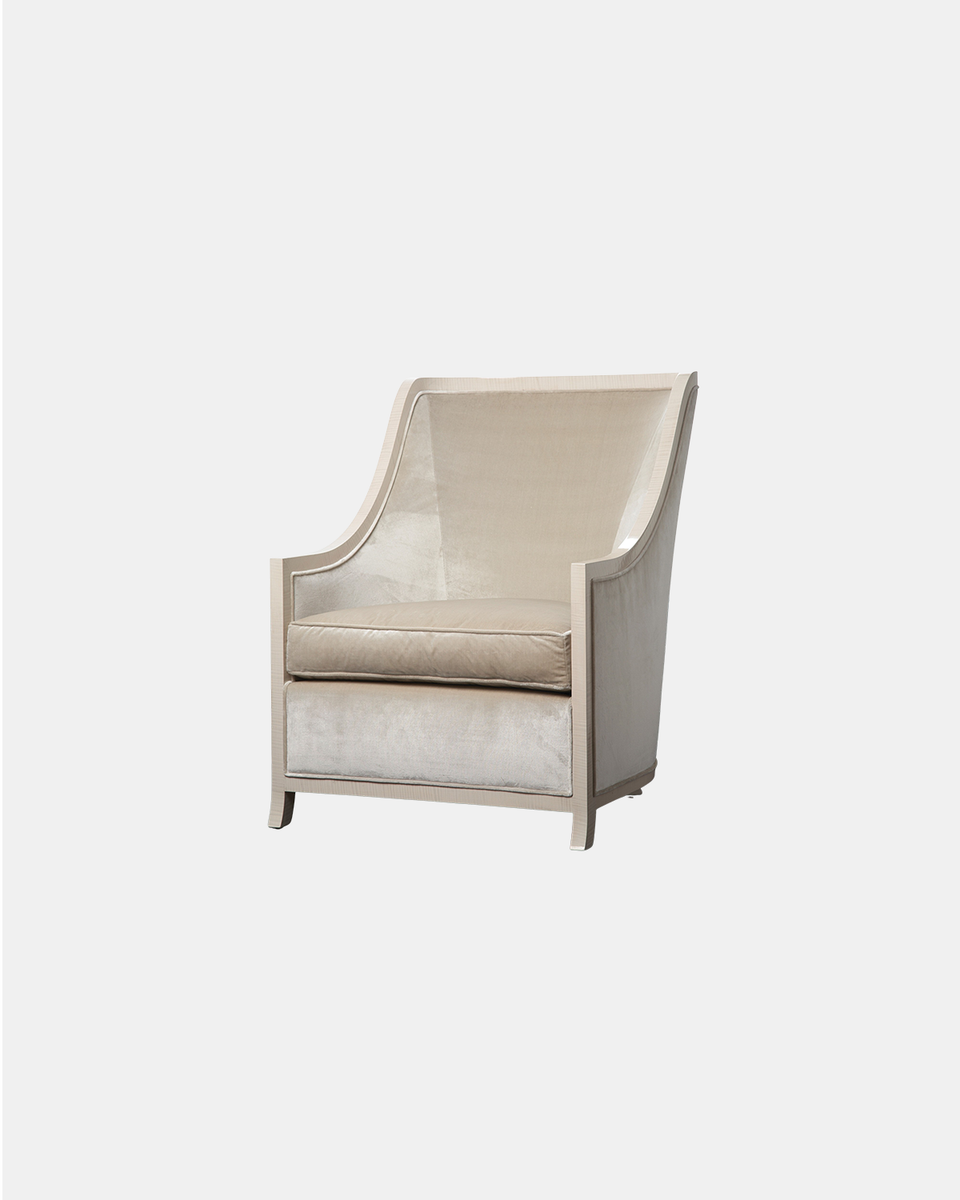 ASTAIR LOUNGE