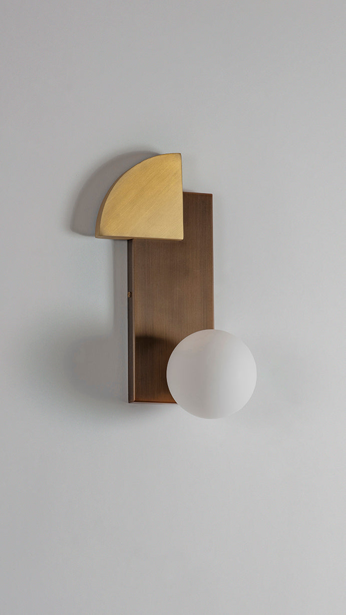 QUADRANT AND SPHERE WALL LIGHT