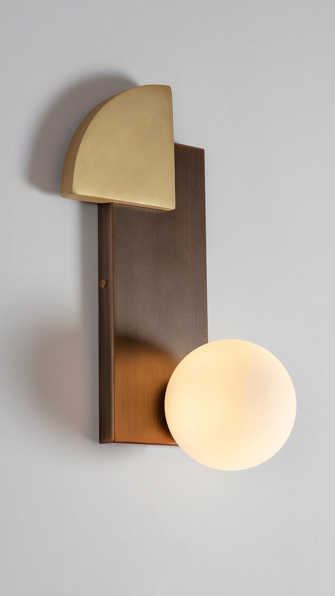 QUADRANT AND SPHERE WALL LIGHT