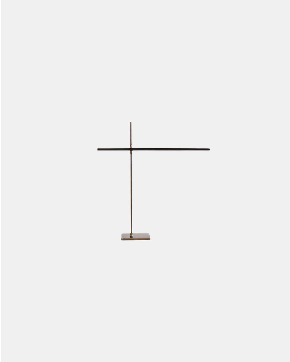 ANIMA DESK LAMP