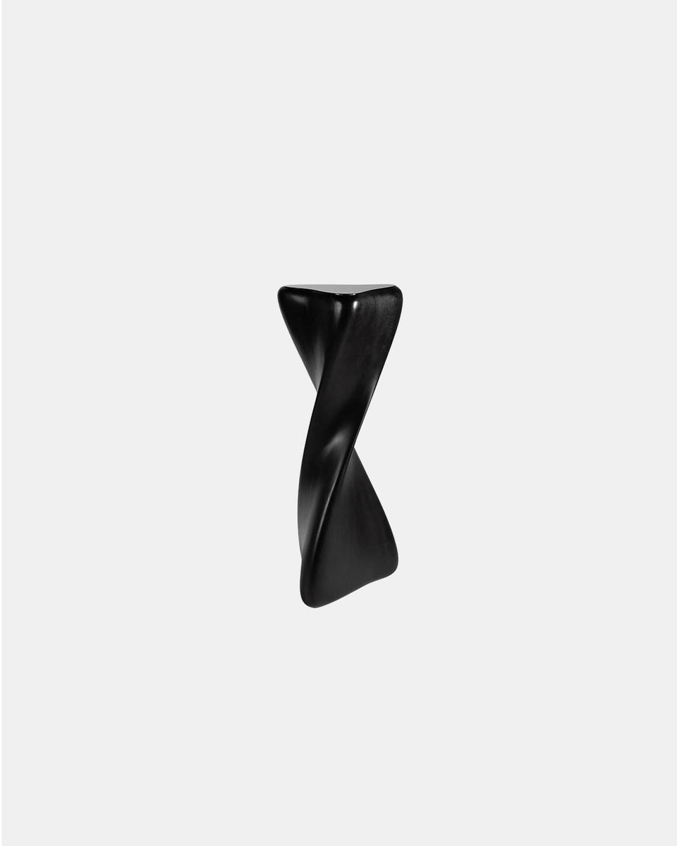 CE13 PEDESTAL