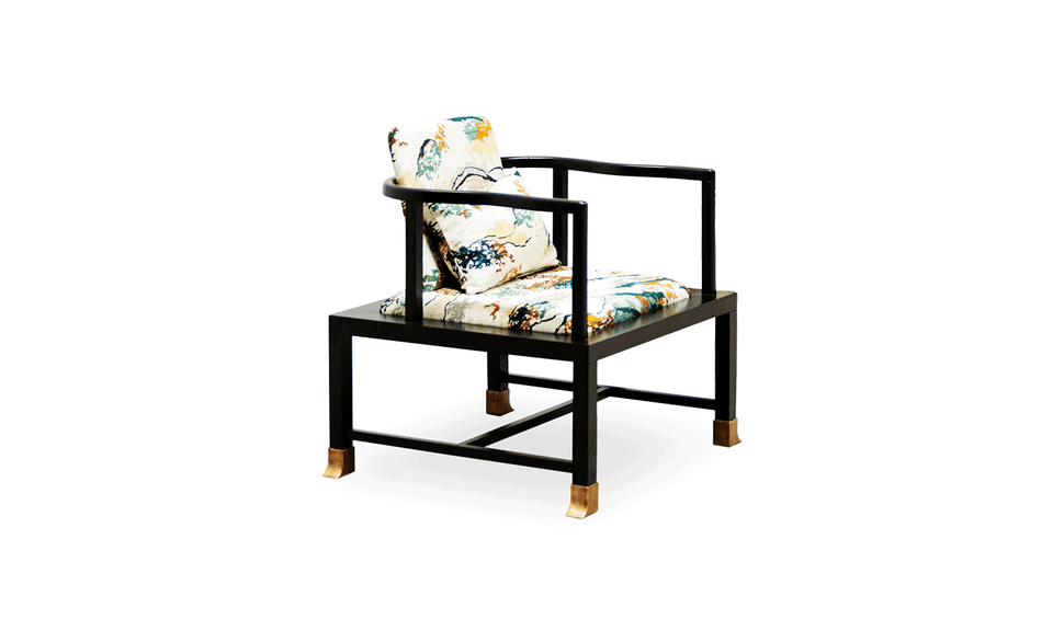 SOLATA ARMCHAIR
