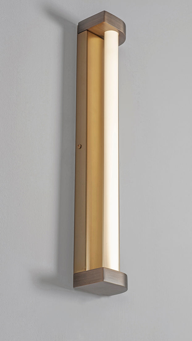 ROUNDED CORNER WALL LIGHT