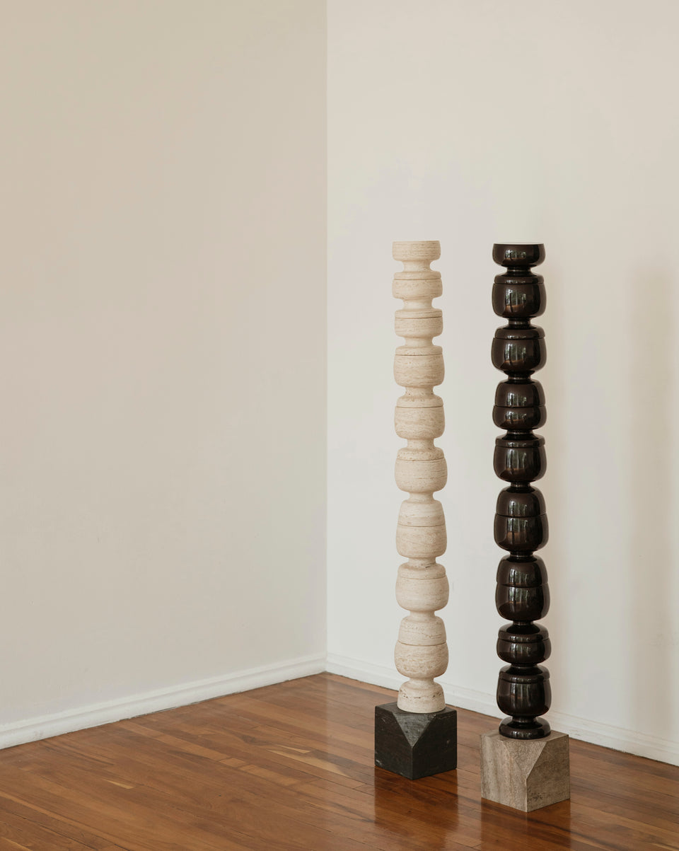 ARIA I TRAVERTINE TOTEM