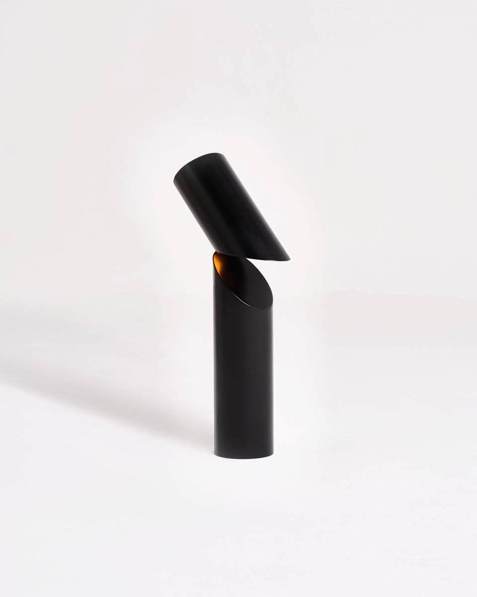 IDA LACQUERED TABLE LAMP