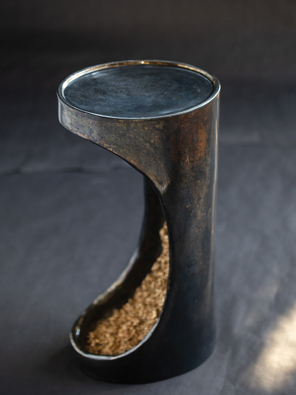 ABISSO SIDE TABLE
