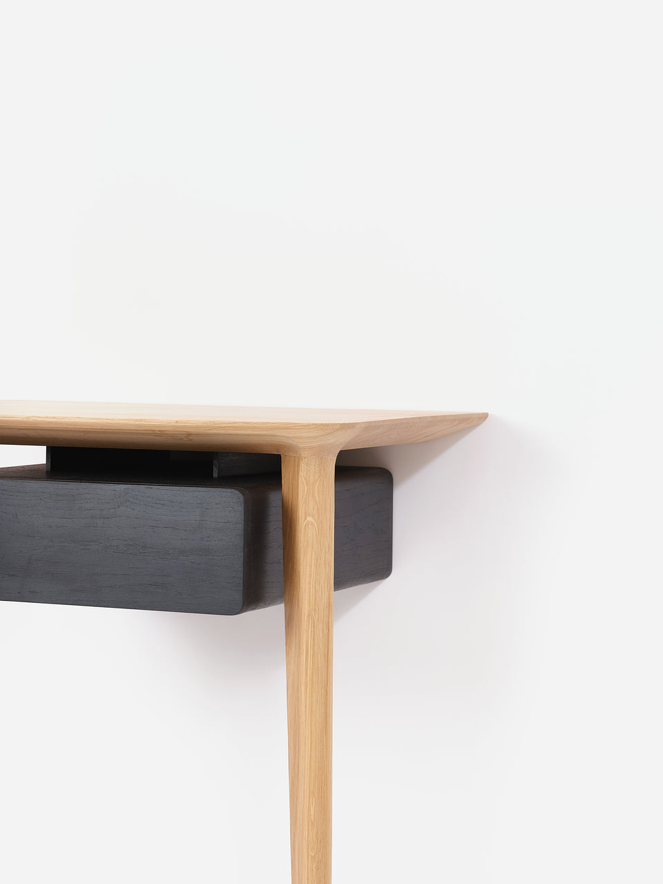FLOA WALL CONSOLE