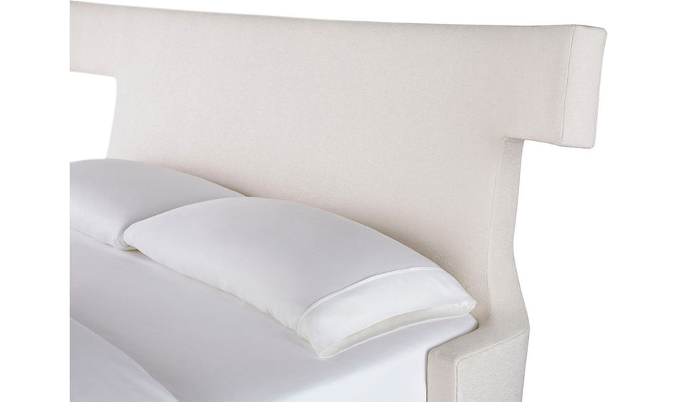LUXE BED