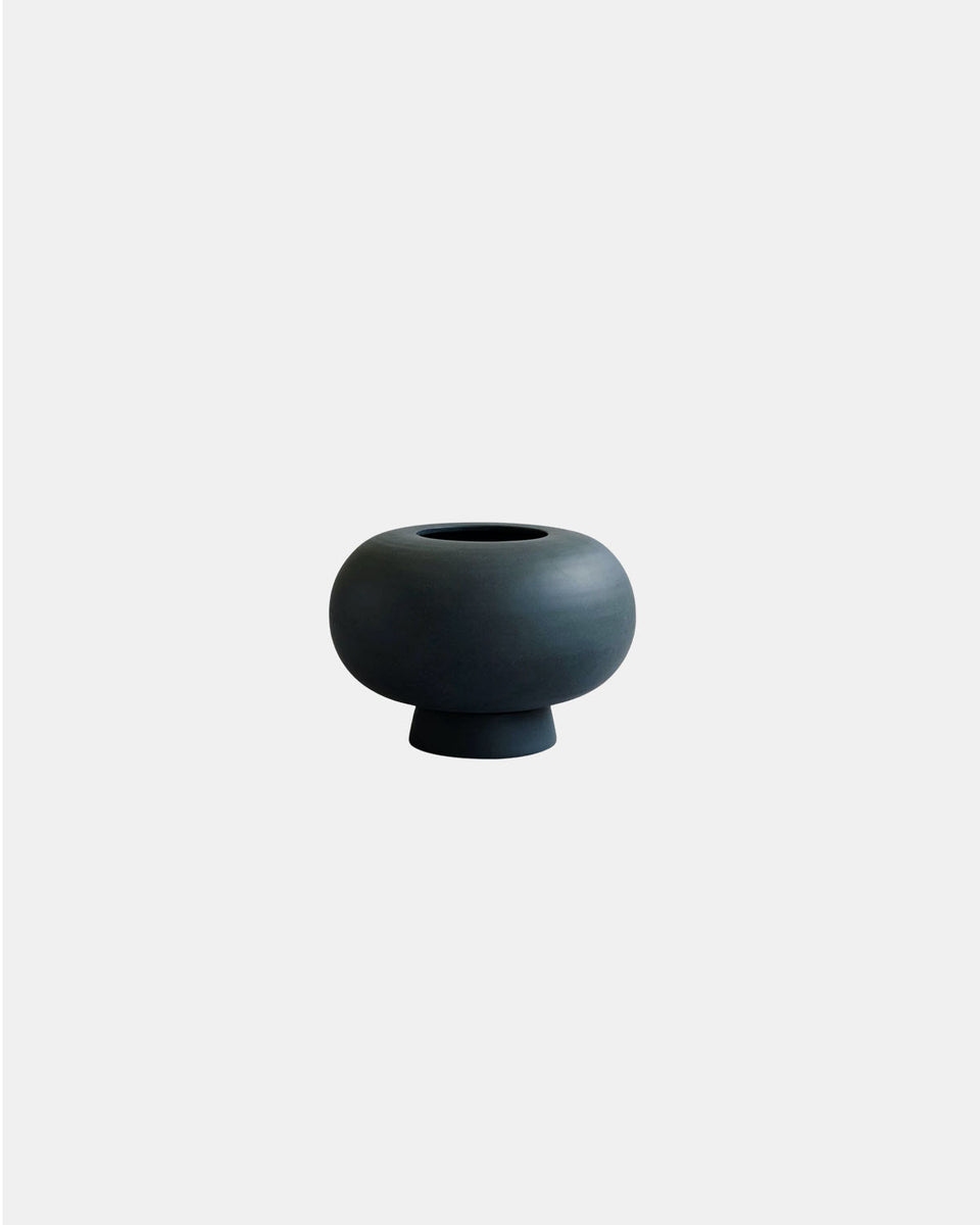 KABIN BLACK VASE FAT