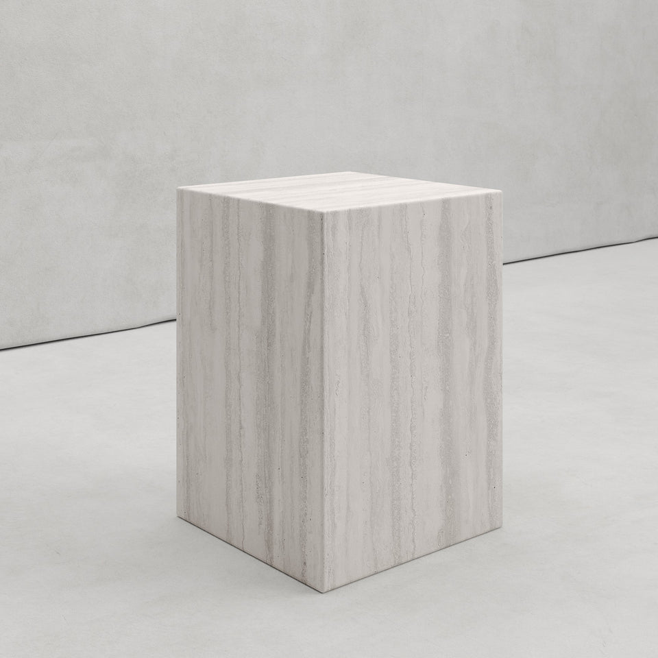 ZANDRA SIDE TABLE IN TRAVERTINE