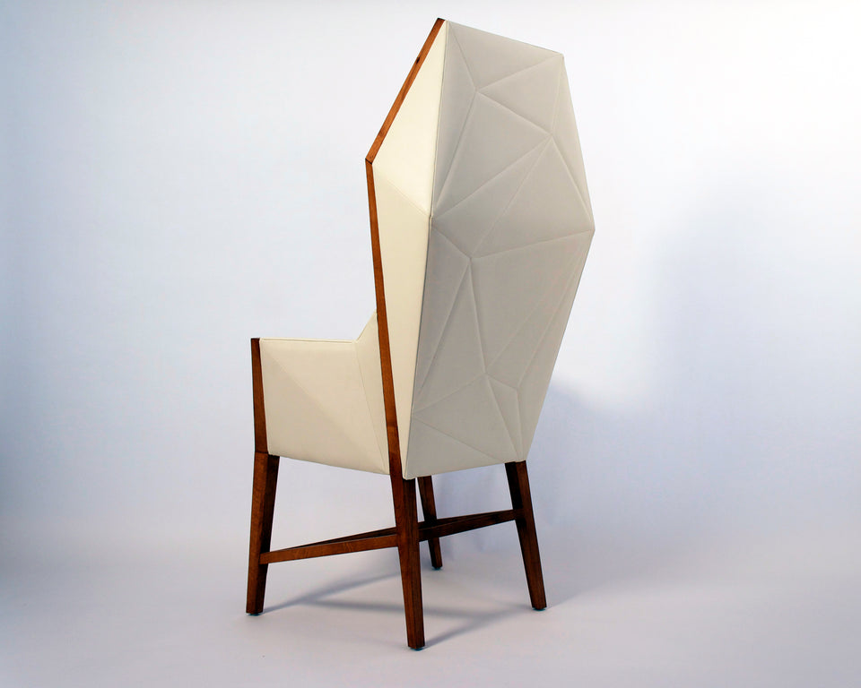 BIAS HOODED DINING CHAIR