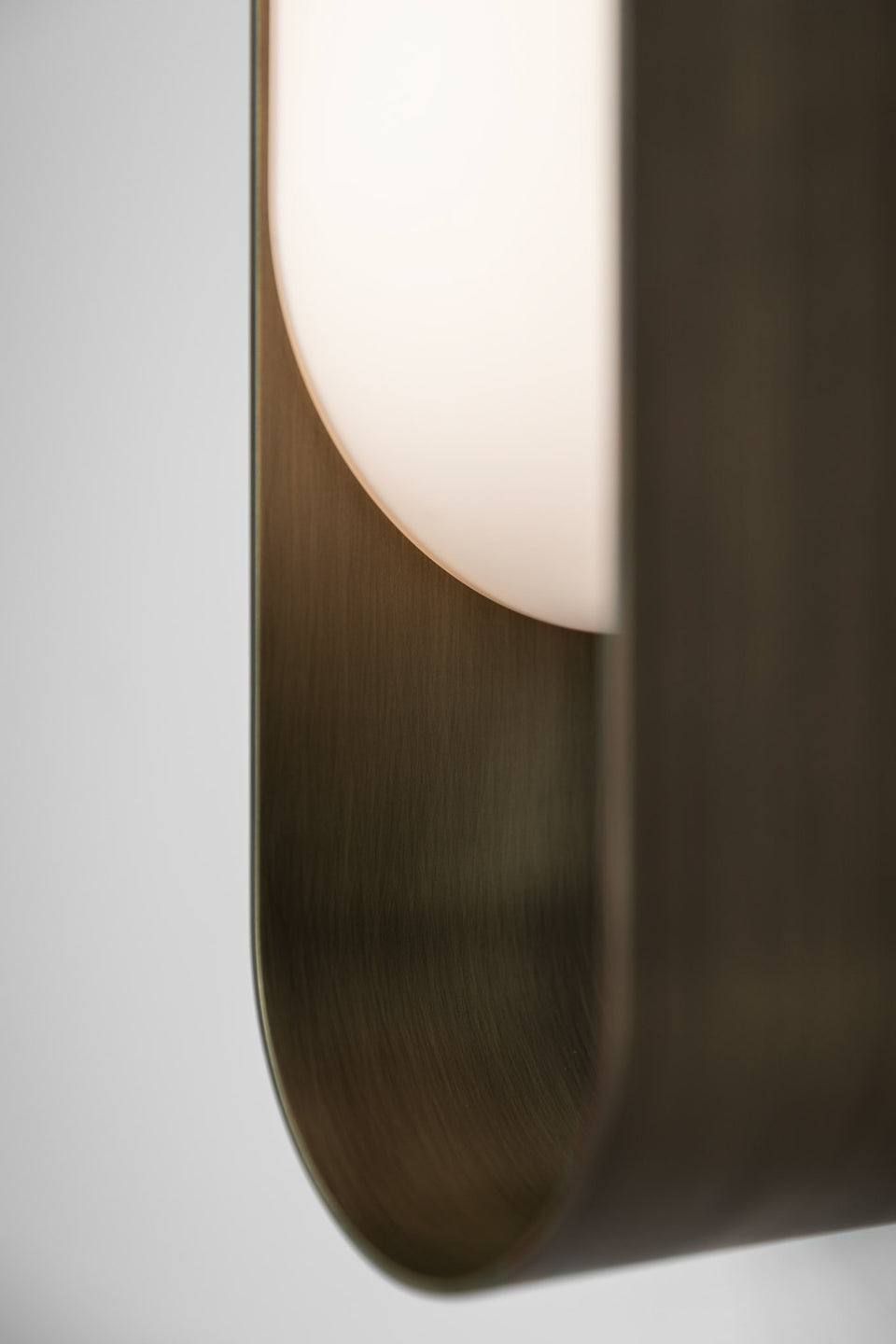 LOOP SINGLE SCONCE