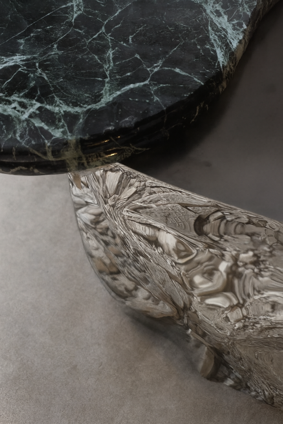 COLGADA COFFEE TABLE