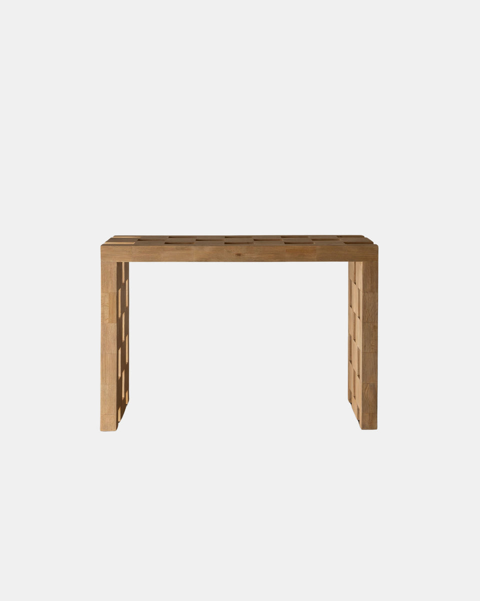 VIVI OAK CONSOLE