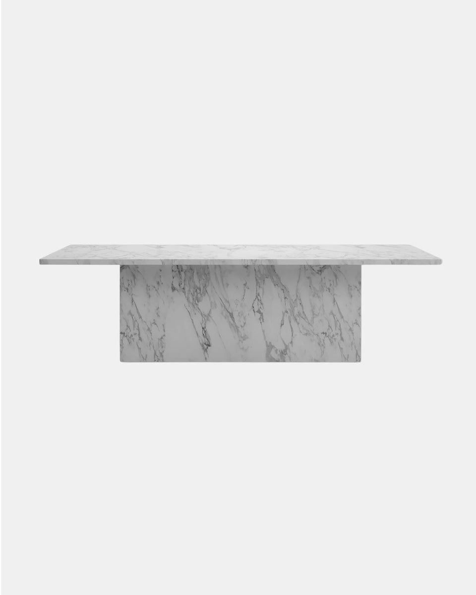 ZAHARA DINING TABLE IN CALACATTA MARBLE