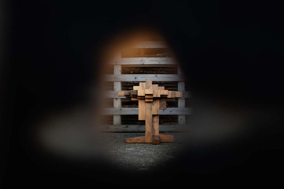 AHADI CHAIR