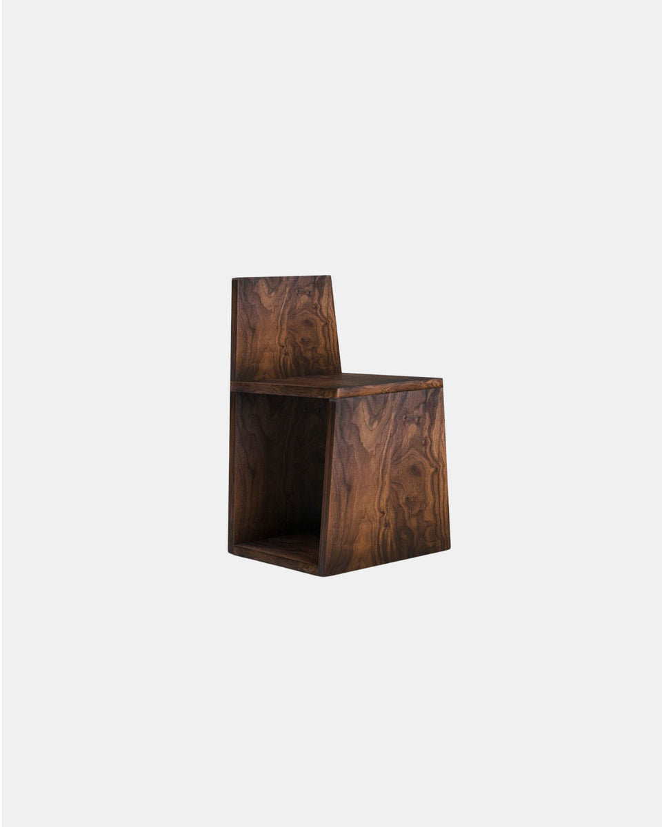 TOTEM WALNUT CHAIR