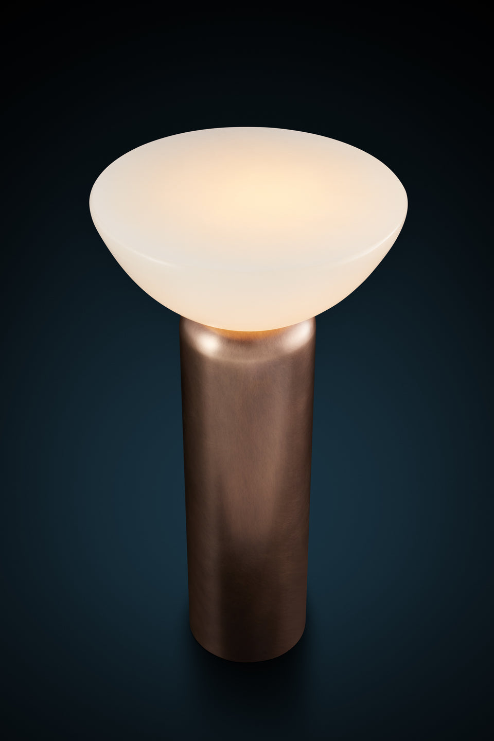 NOMAD TABLE LAMP