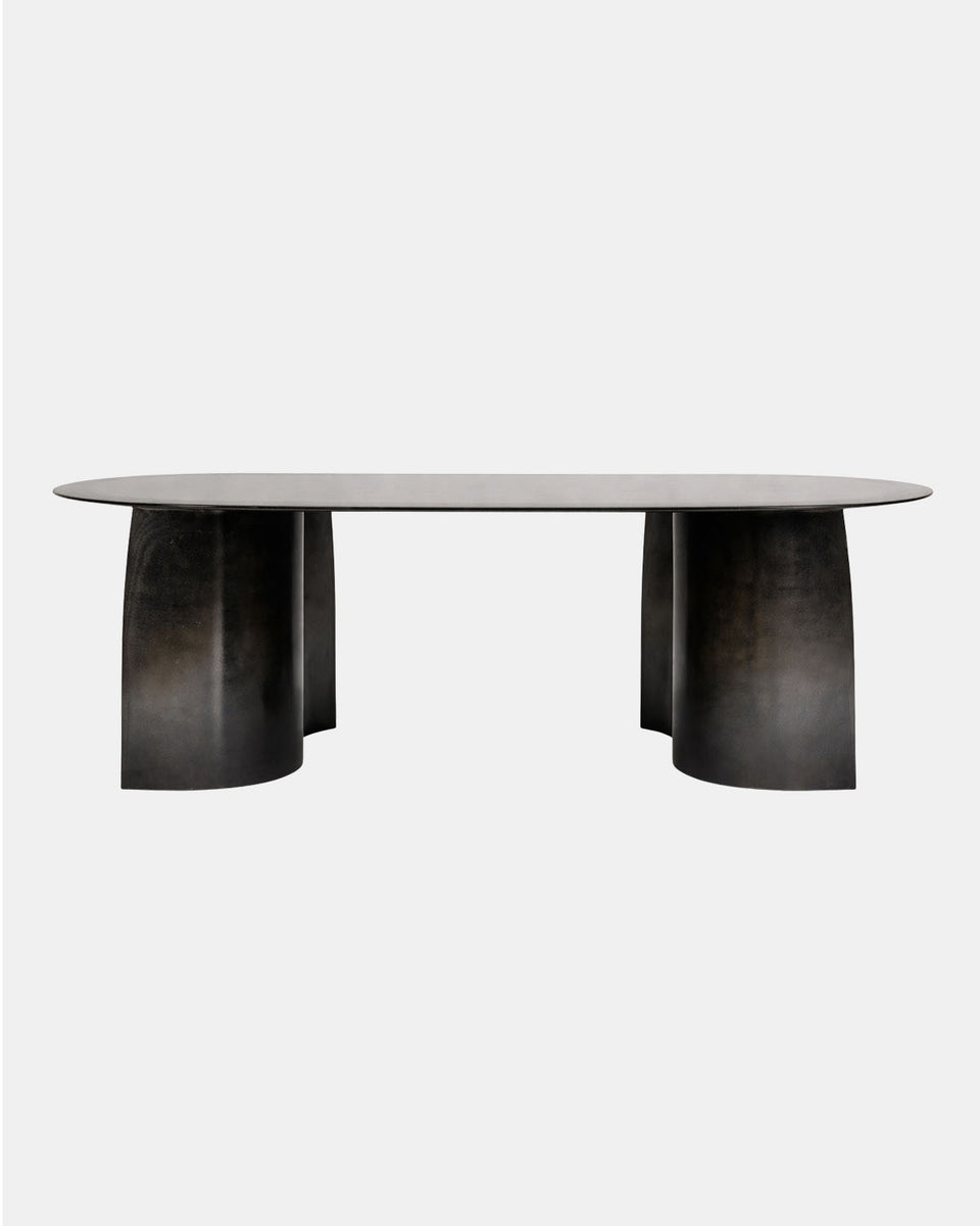 NEW WAVE DINING TABLE