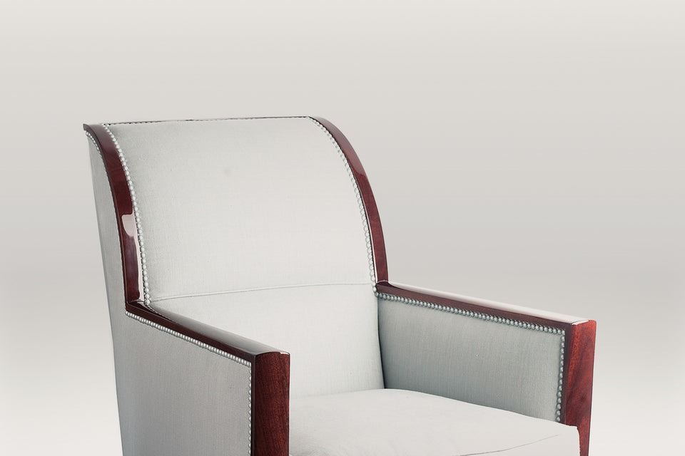 ESTHER CLUB CHAIR