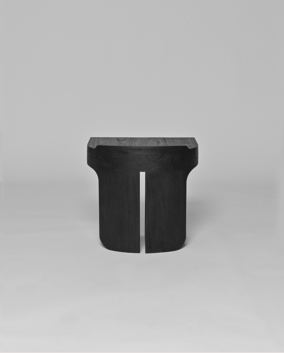 CUDDLE STOOL