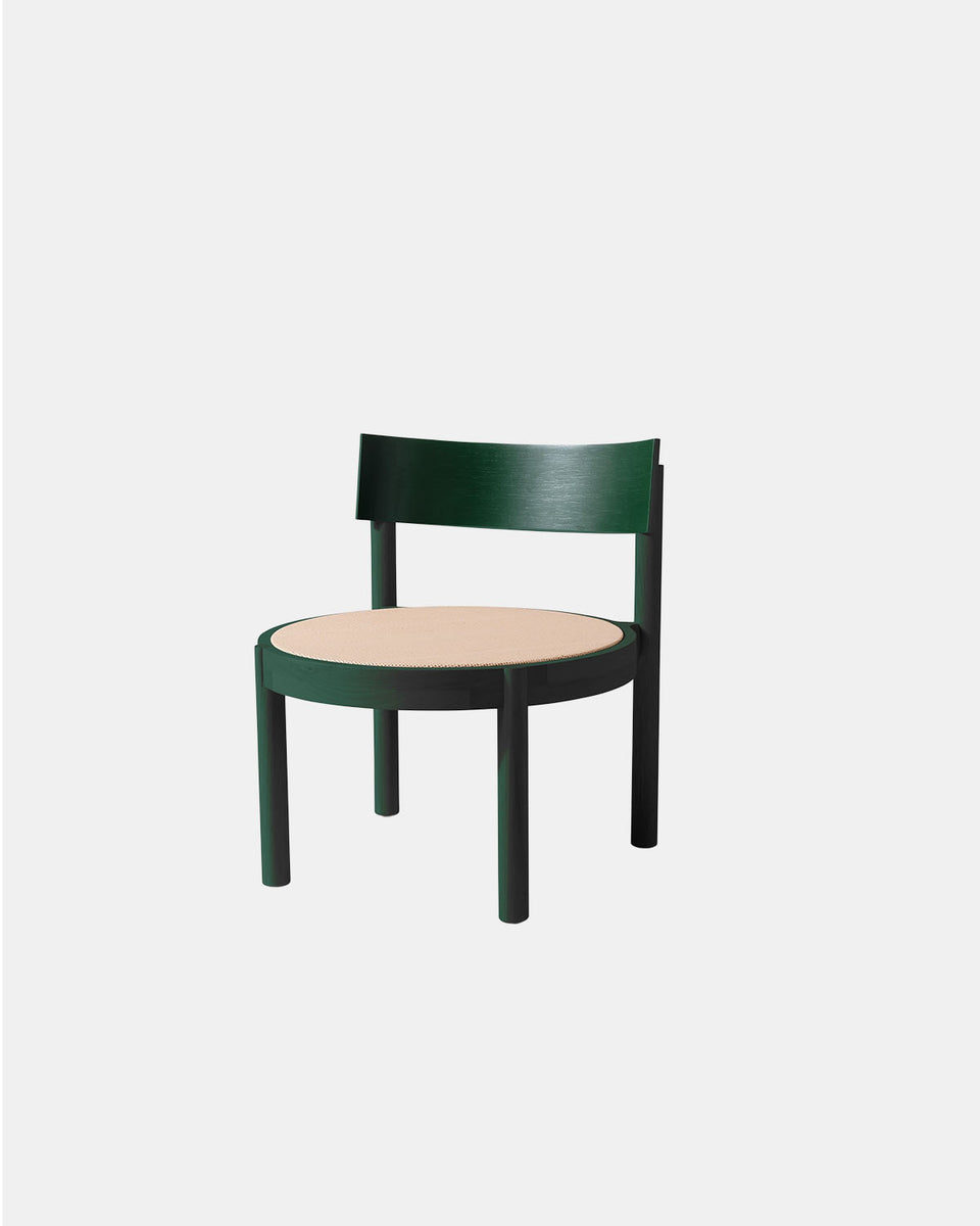 GRAVATÁ LOUNGE CHAIR IN LEAF GREEN