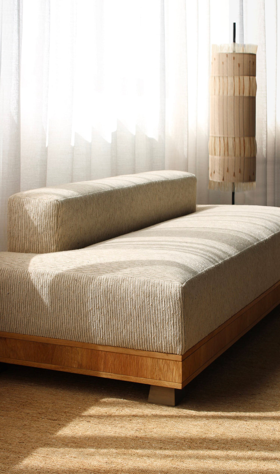 WAFFLE LOW BACK DAYBED