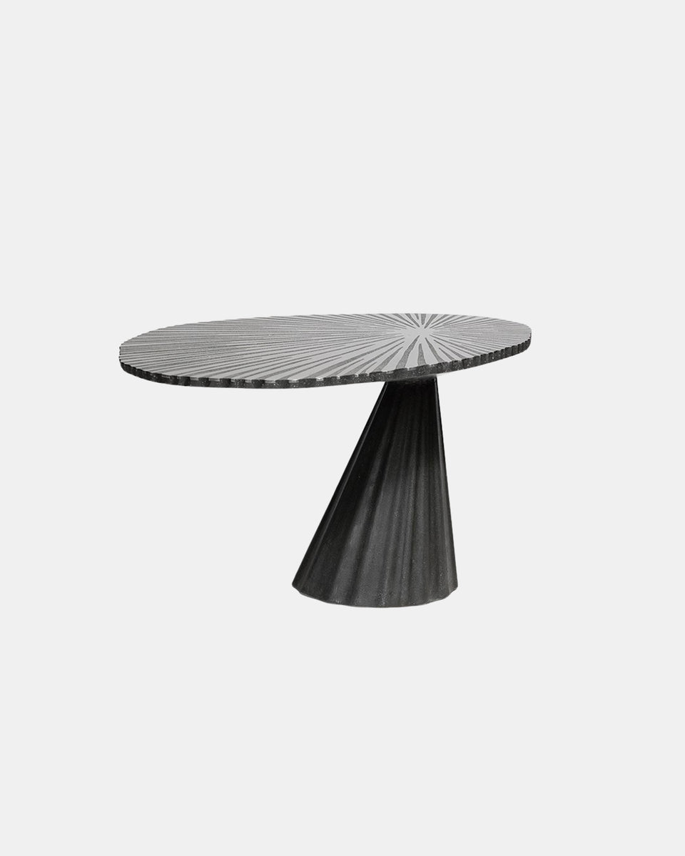 OPIHI DINING TABLE