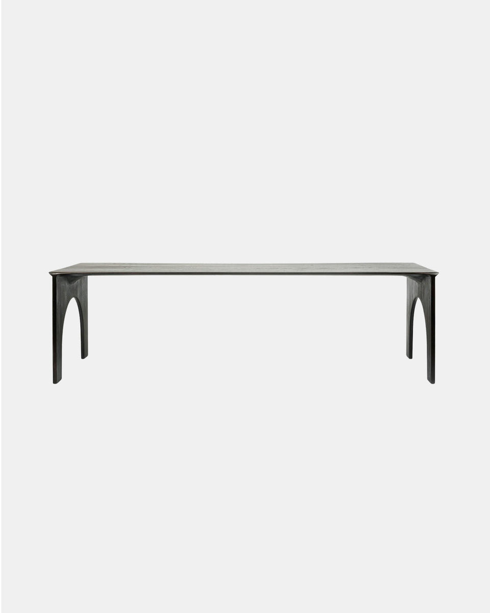 KURO DINING TABLE