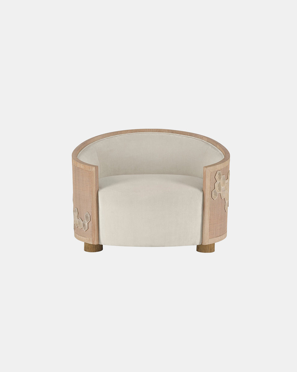 KIMONO LOUNGE CHAIR