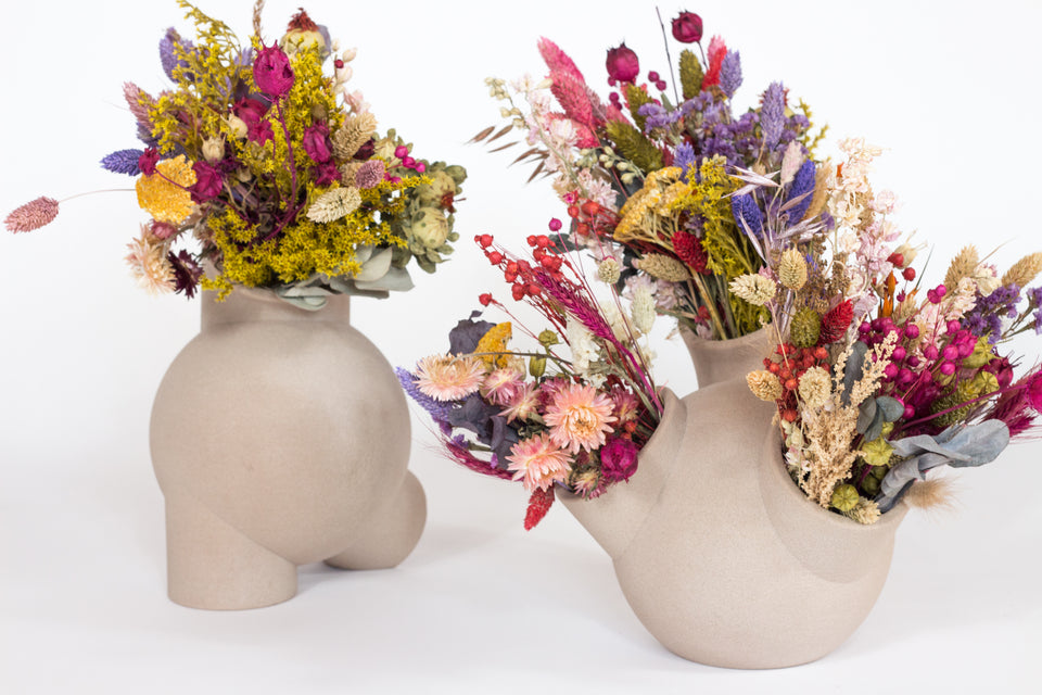 KATCHKA VASE LAYING