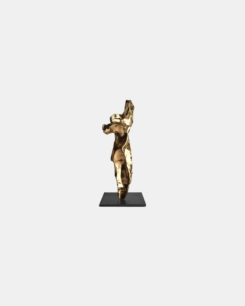 MOTHERLY SCULPTURE