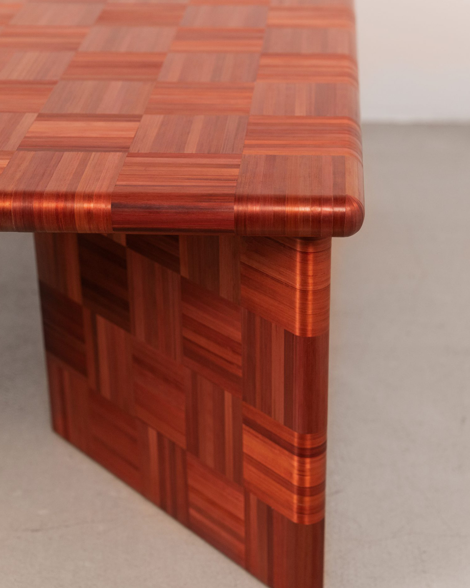 BOS COFFEE TABLE