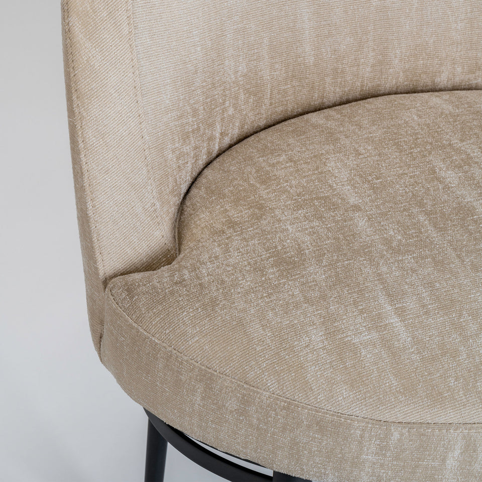 OCTANT DINING CHAIR