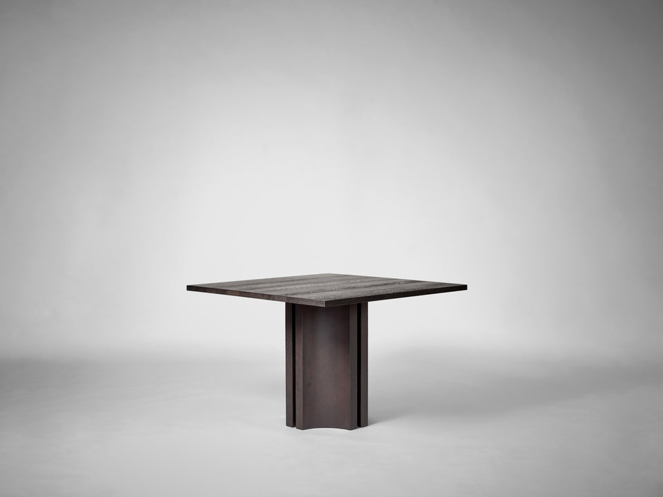 APERTA SQUARE C2 TABLE