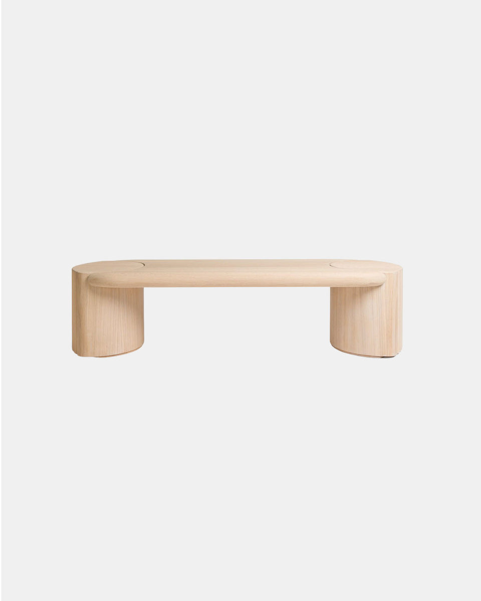 YUCCA OAK BENCH