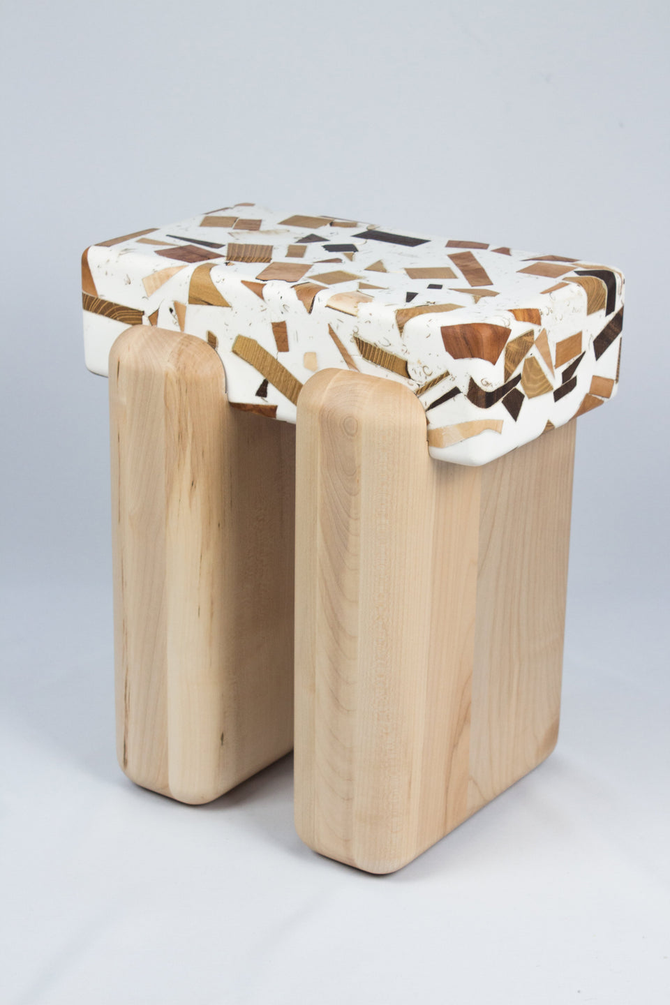 NOUGAT STOOL